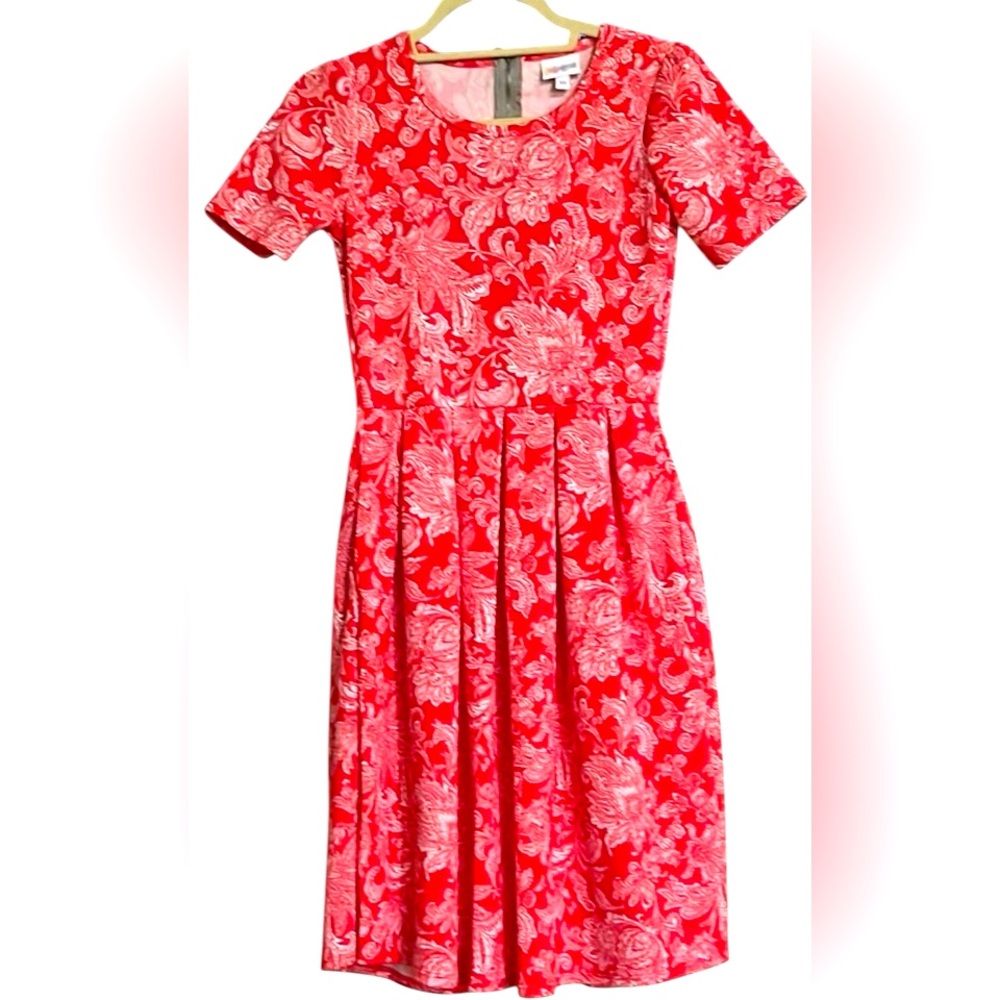 LULAROE Pink Coral/White Paisley Floral Pattern Amelia Dress, Sz X-Small, NWT.